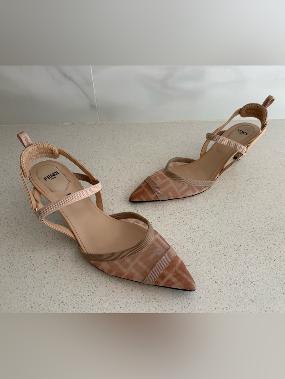 Fendi Colibri FF Mesh Slingback Kitten-Heel Pumps EU 39 US 9 - Picture 6 of 8